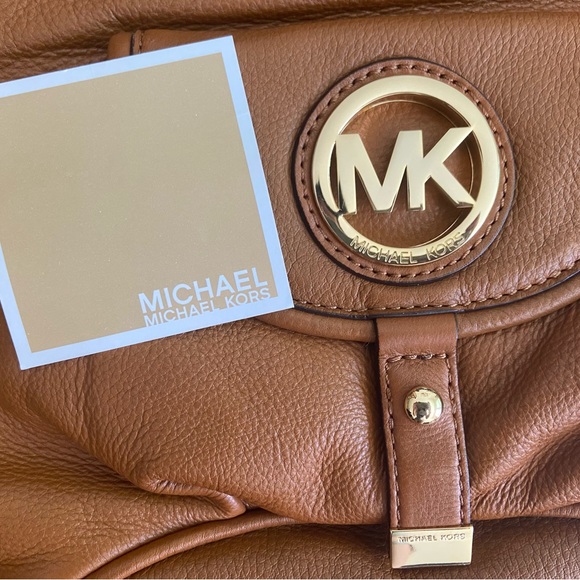 MICHAEL KORS Leather Hobo Bag - Excellent Condition - Picture 2 of 4